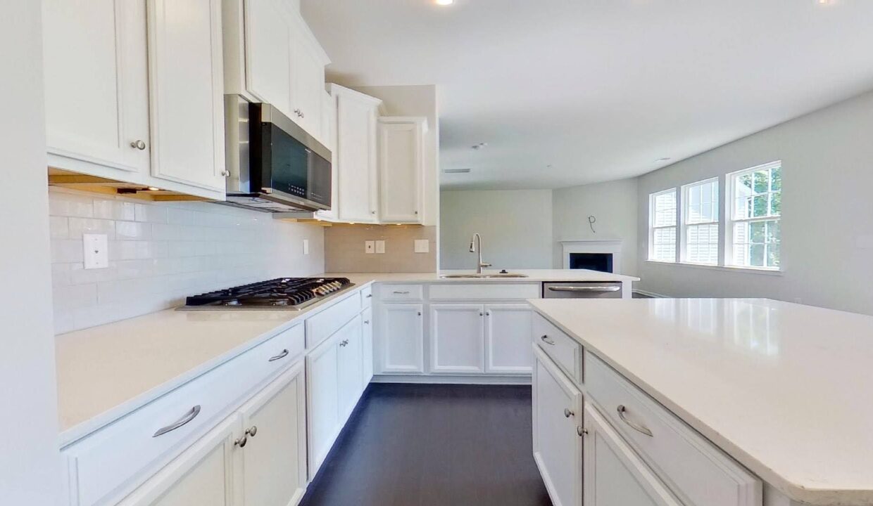 17501-Chaco-Ln-Charlotte-NC-28278-6