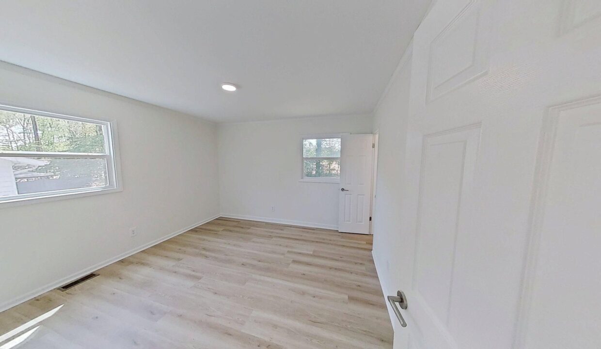 206-Plaza-Dr-Garner-NC-27529-18