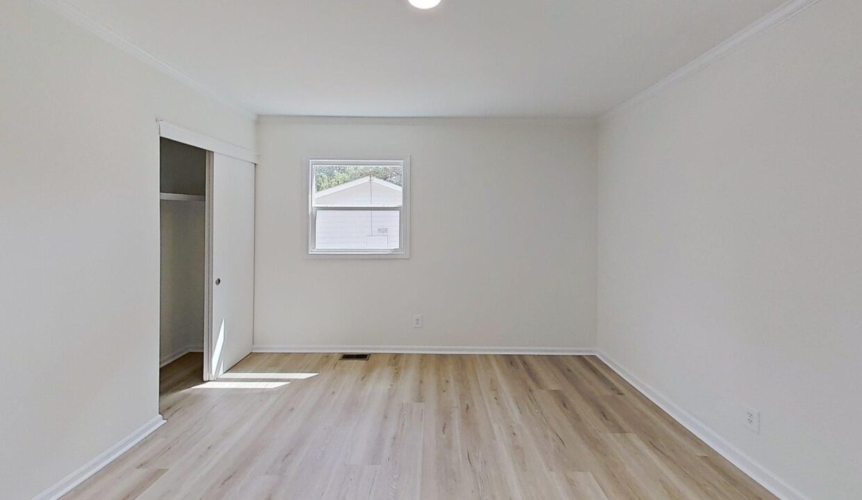 206-Plaza-Dr-Garner-NC-27529-31