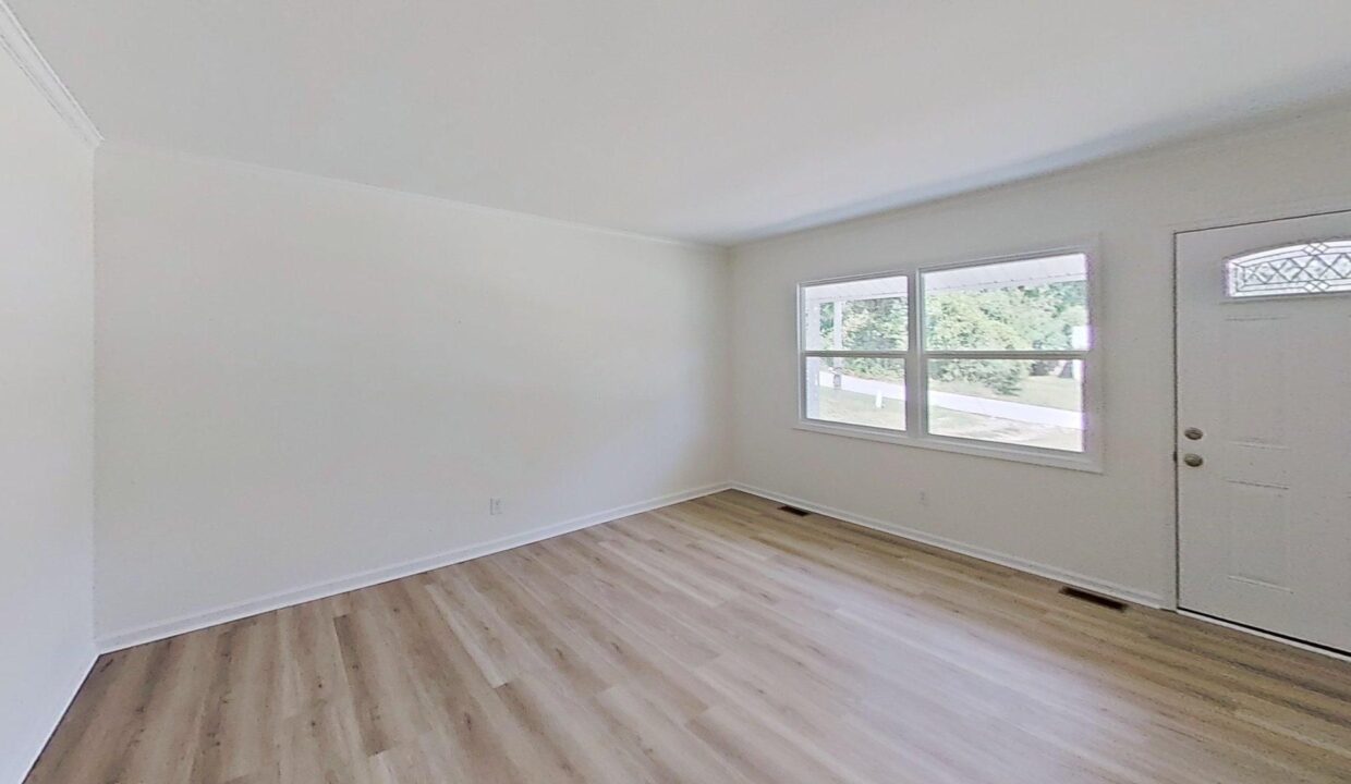 206-Plaza-Dr-Garner-NC-27529-35