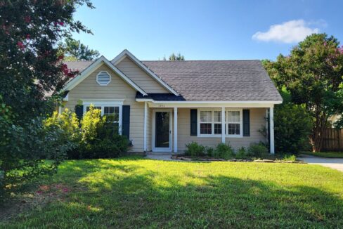 2406-Sapling-Cir-Wilmington-NC-28411-10