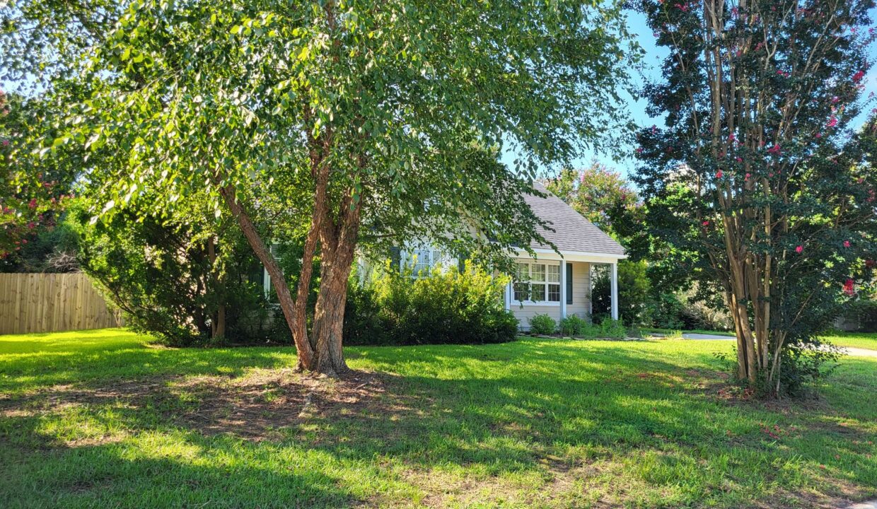 2406-Sapling-Cir-Wilmington-NC-28411-24