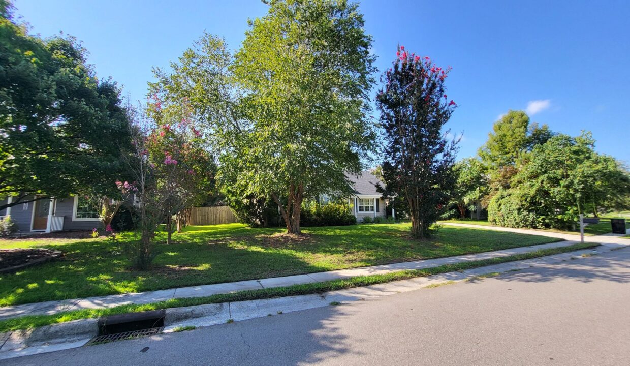 2406-Sapling-Cir-Wilmington-NC-28411-25