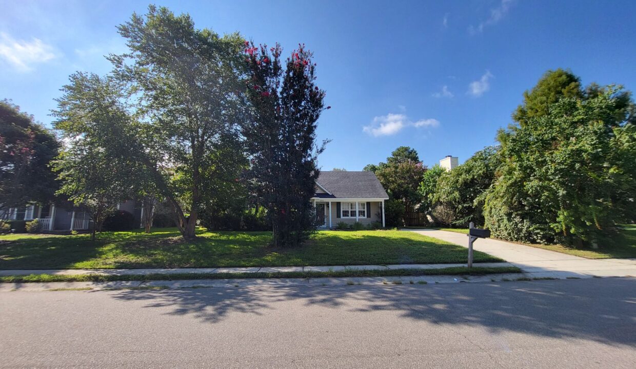 2406-Sapling-Cir-Wilmington-NC-28411-3
