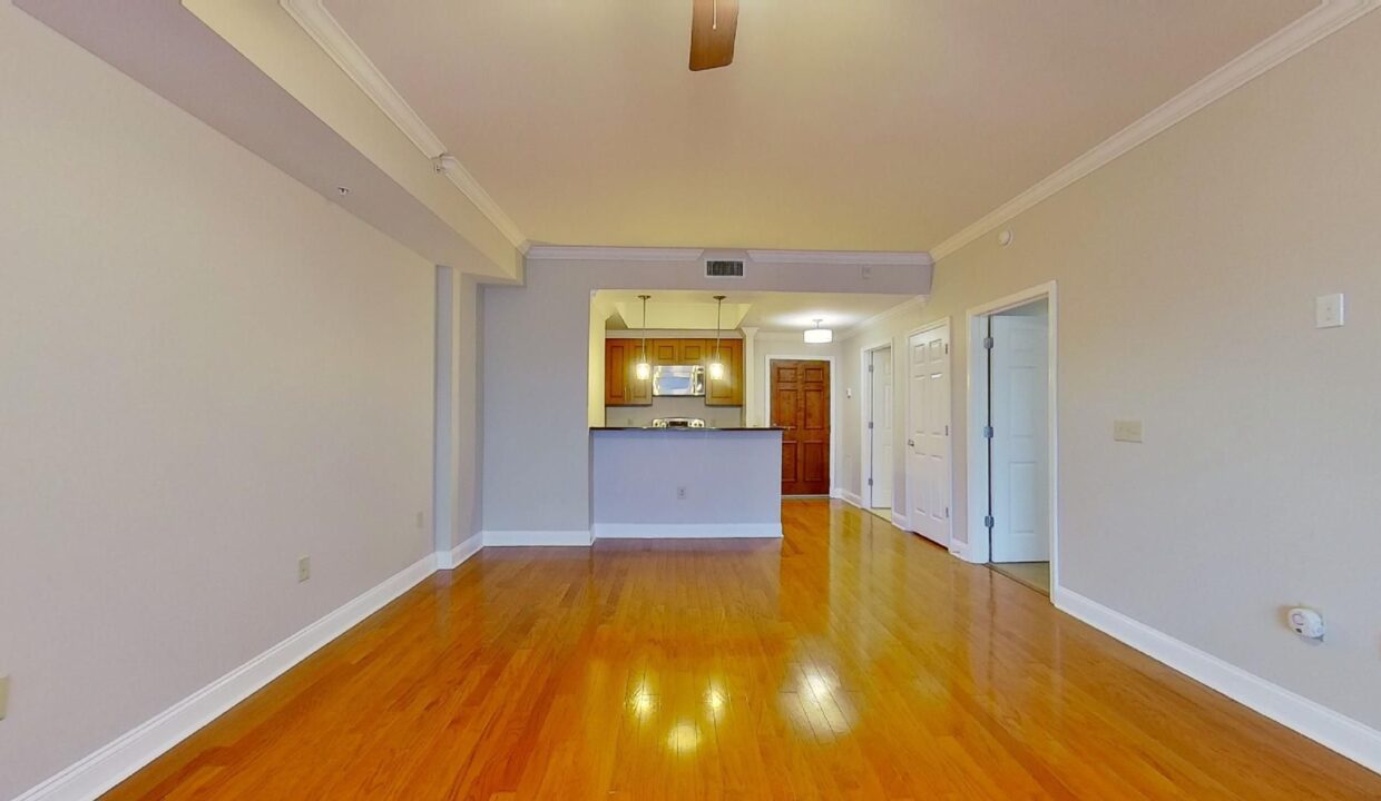 300-W-5th-St-117-Charlotte-NC-28202-17