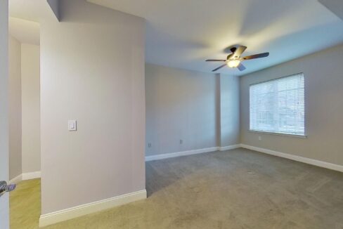 300-W-5th-St-117-Charlotte-NC-28202-21