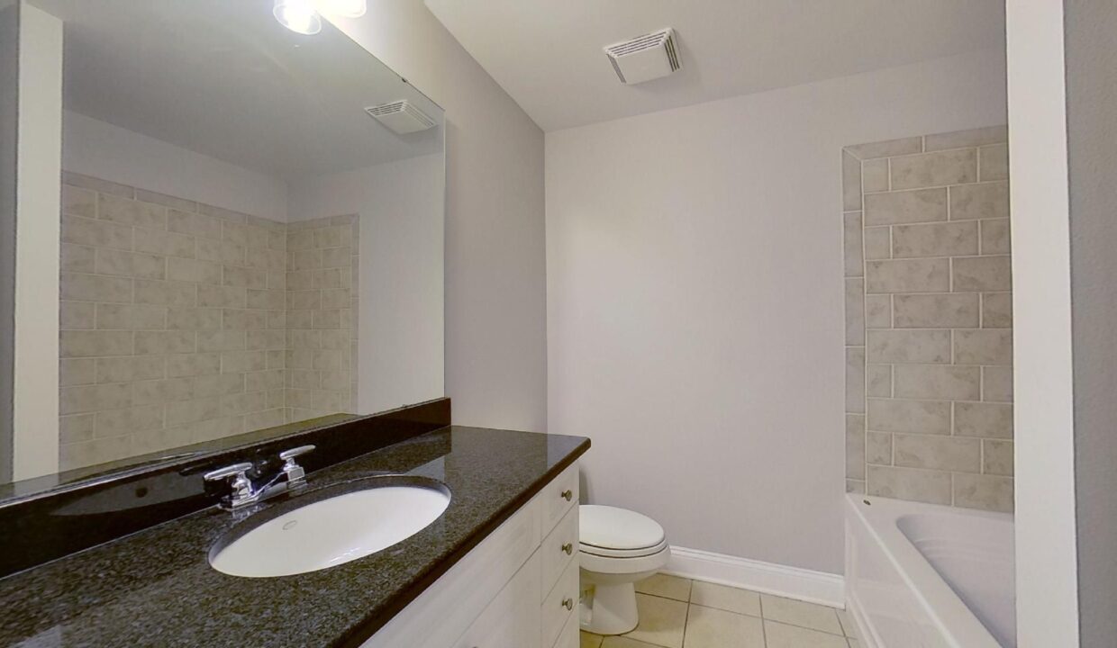 300-W-5th-St-117-Charlotte-NC-28202-26