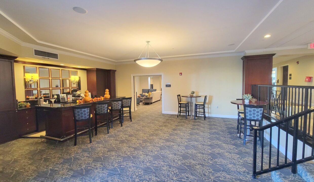 300-W-5th-St-117-Charlotte-NC-28202-34
