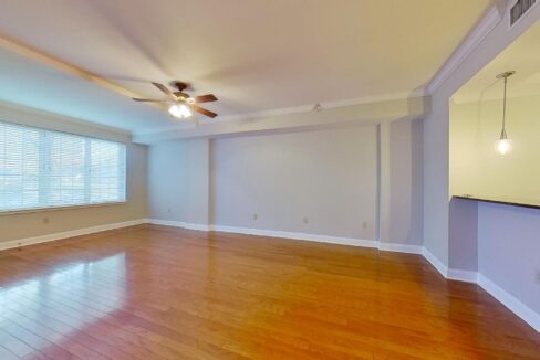 300-W-5th-St-117-Charlotte-NC-28202-7