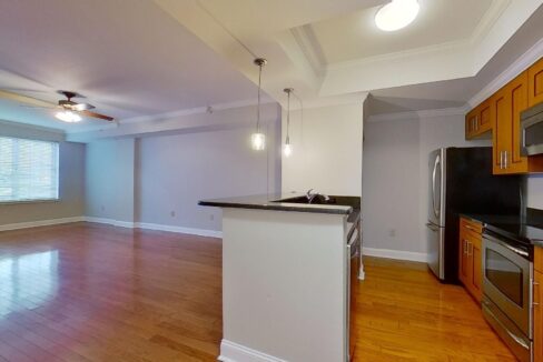 300-W-5th-St-117-Charlotte-NC-28202-9