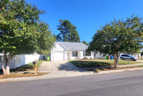 4105-Viewmont-Dr-Raleigh-NC-27610-16