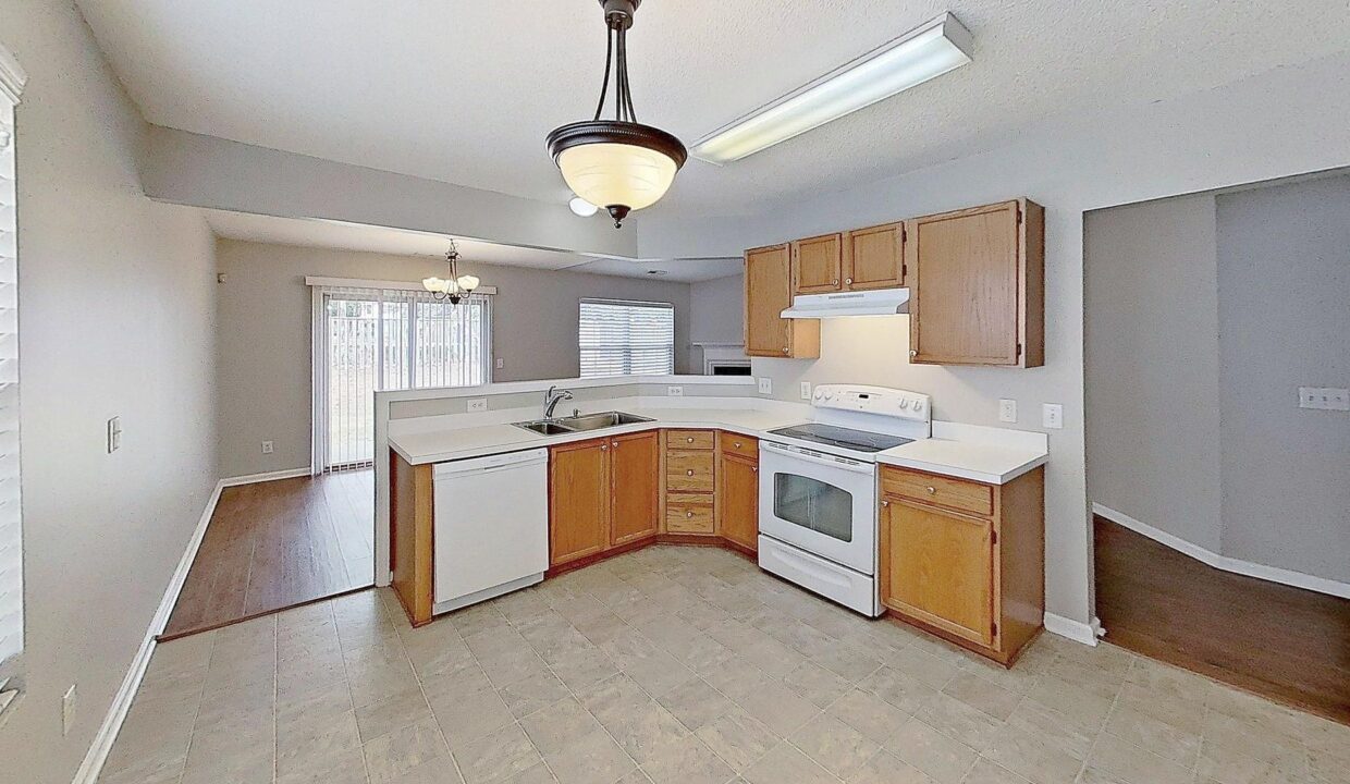 4105-Viewmont-Dr-Raleigh-NC-27610-22