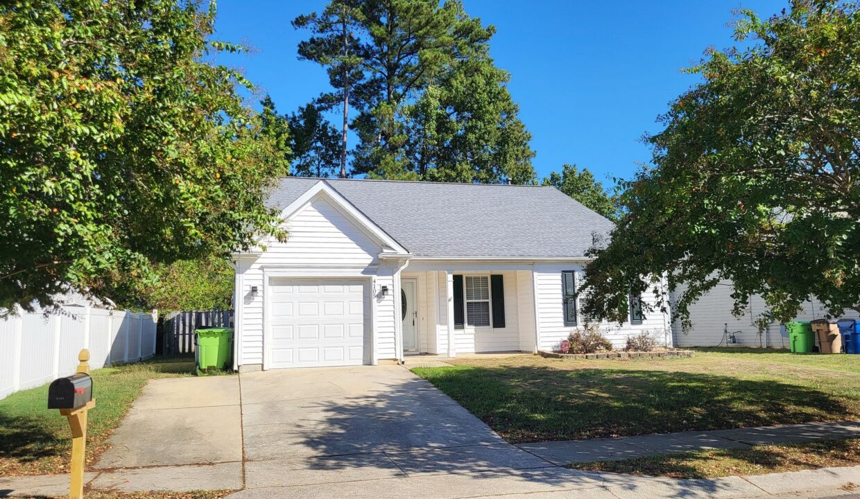 4105-Viewmont-Dr-Raleigh-NC-27610-25