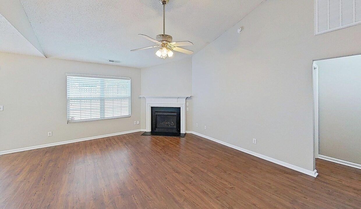 4105-Viewmont-Dr-Raleigh-NC-27610-26