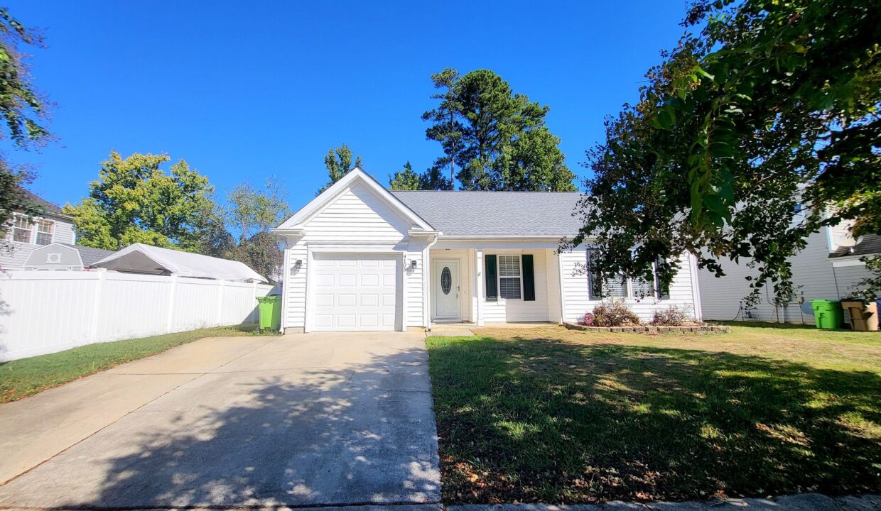 4105-Viewmont-Dr-Raleigh-NC-27610-27