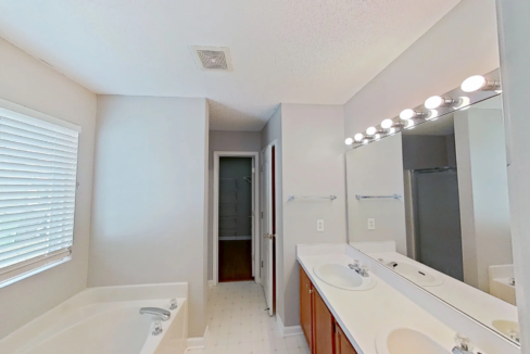 4105-Viewmont-Dr-Raleigh-NC-27610-30