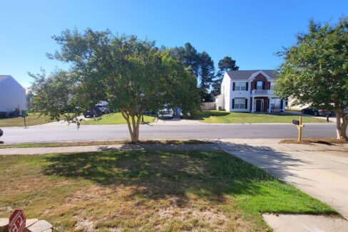 4105-Viewmont-Dr-Raleigh-NC-27610-4