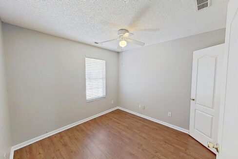 4105-Viewmont-Dr-Raleigh-NC-27610-7
