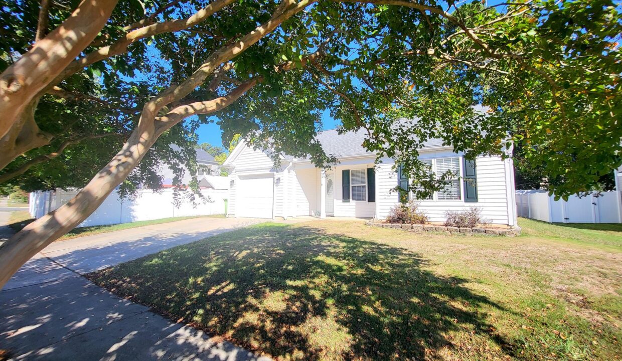 4105-Viewmont-Dr-Raleigh-NC-27610-8