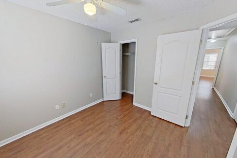 4105-Viewmont-Dr-Raleigh-NC-27610-9