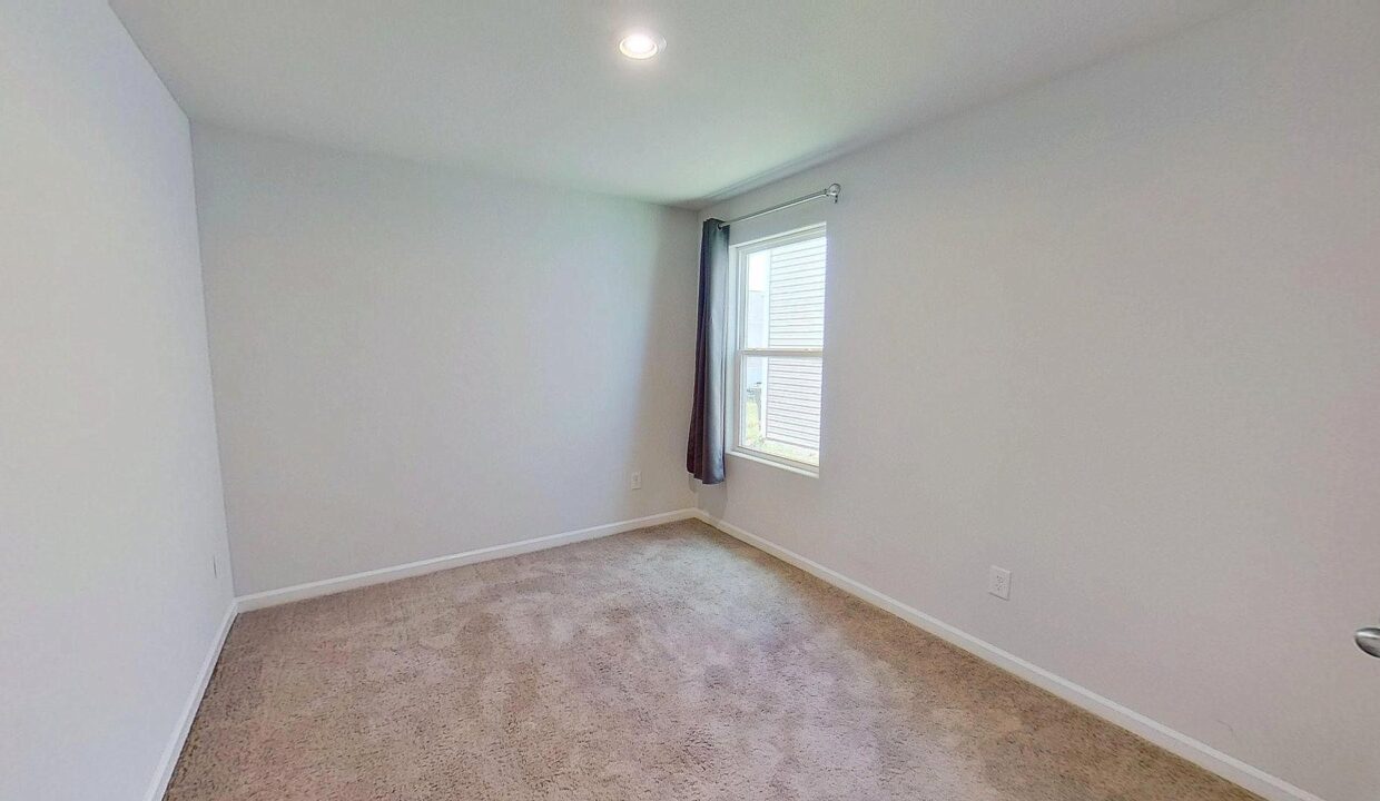 4612-Hazelburn-Dr-Greensboro-NC-27405-22