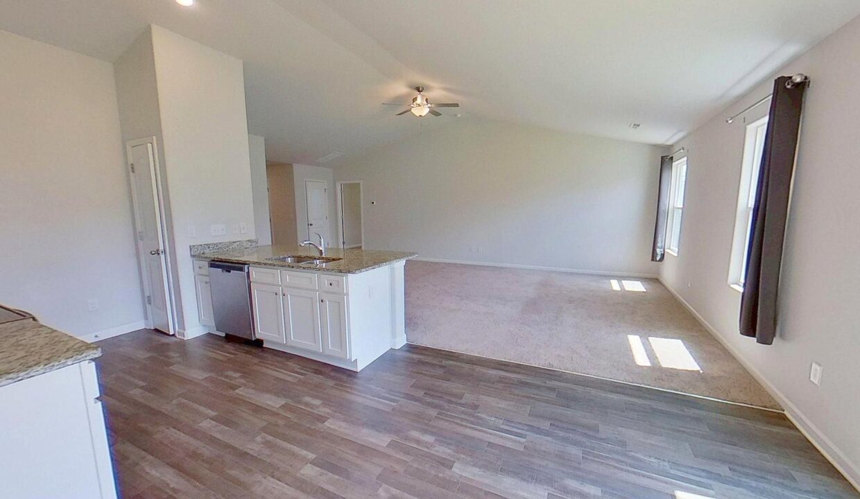 4612-Hazelburn-Dr-Greensboro-NC-27405-36