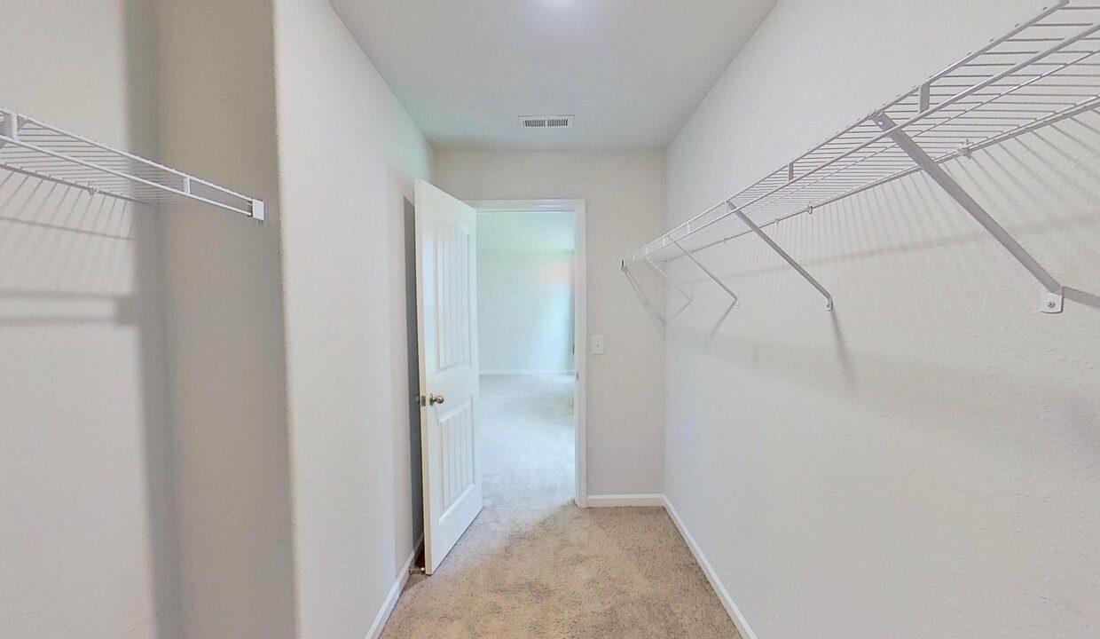 4612-Hazelburn-Dr-Greensboro-NC-27405-7