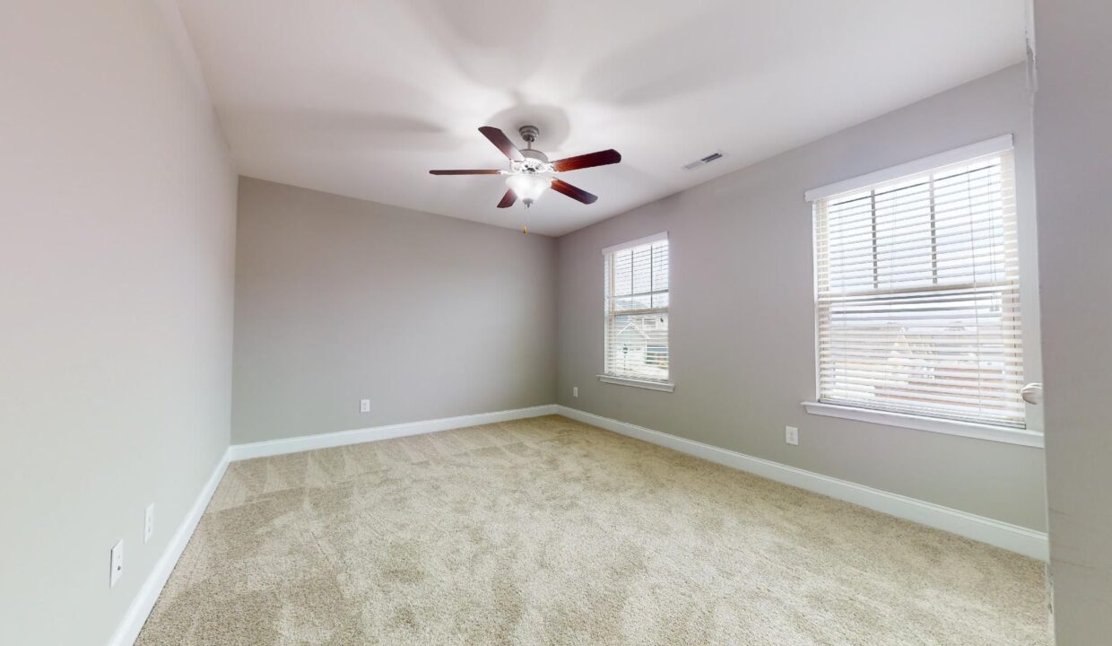 505-Groveview-Wynd-Wendell-NC-27591-13