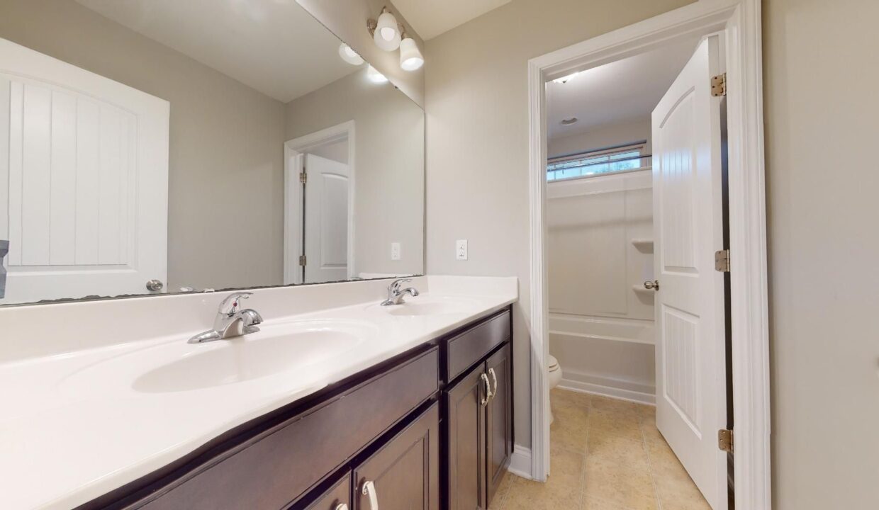 505-Groveview-Wynd-Wendell-NC-27591-25