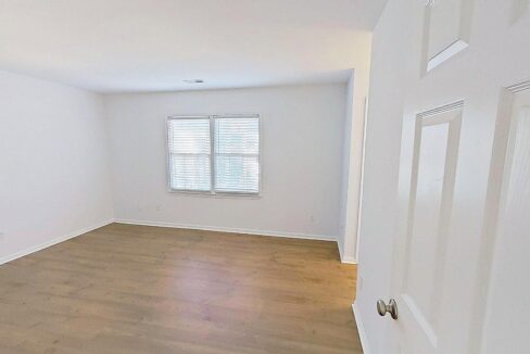 720-Grove-Ave-C-Raleigh-NC-27606-18