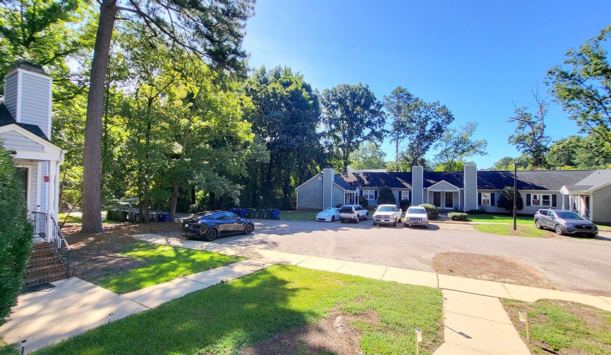720-Grove-Ave-C-Raleigh-NC-27606-21