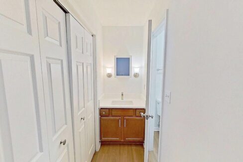 720-Grove-Ave-C-Raleigh-NC-27606-25