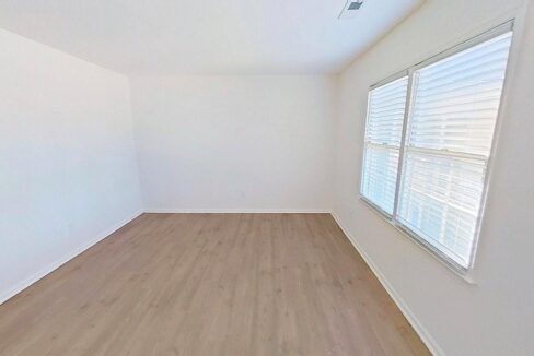 720-Grove-Ave-C-Raleigh-NC-27606-28