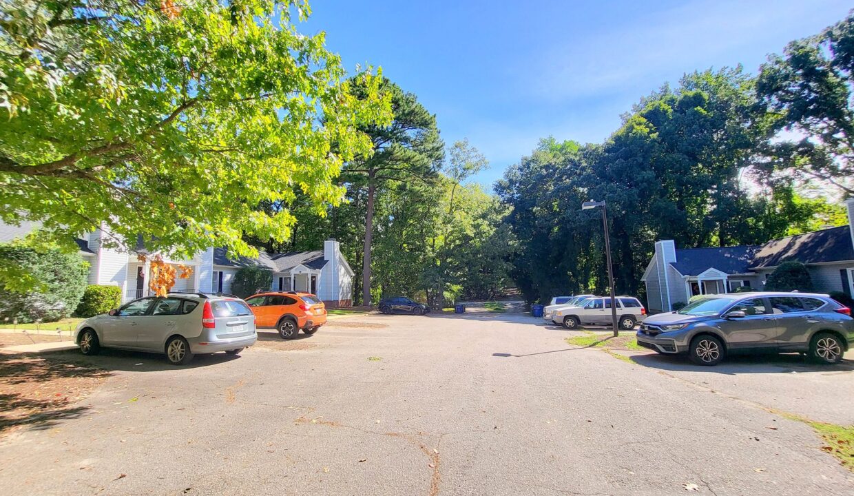 720-Grove-Ave-C-Raleigh-NC-27606-29