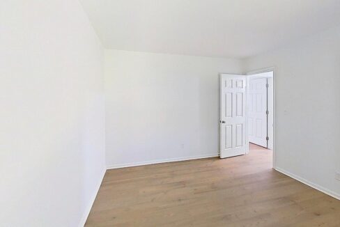 720-Grove-Ave-C-Raleigh-NC-27606-34