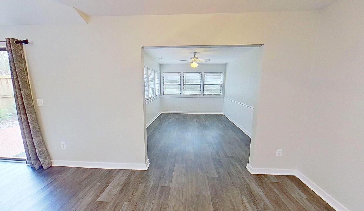 1212-Smith-Bay-Circle-W-Wilmington-NC-28405-13