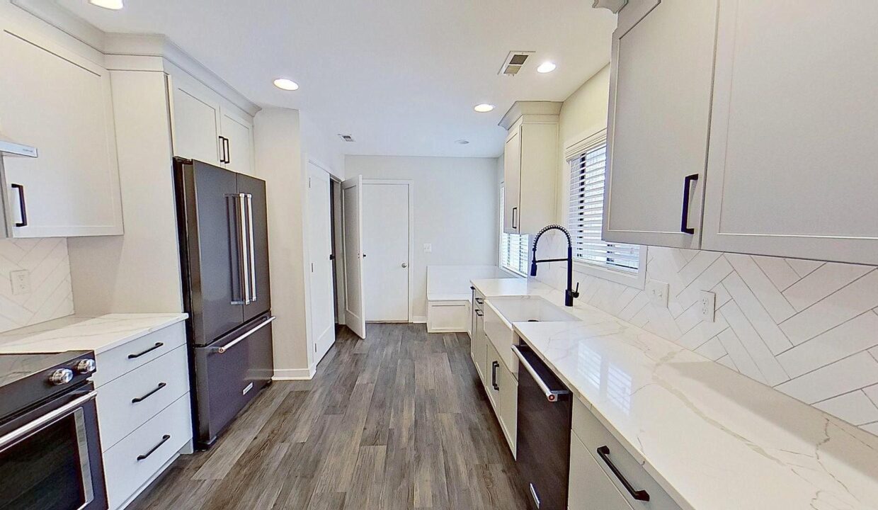 1212-Smith-Bay-Circle-W-Wilmington-NC-28405-15
