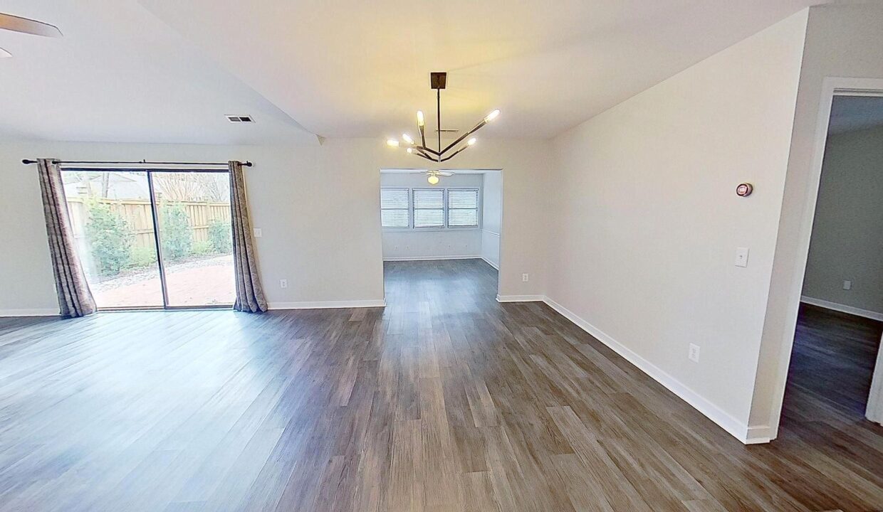 1212-Smith-Bay-Circle-W-Wilmington-NC-28405-16