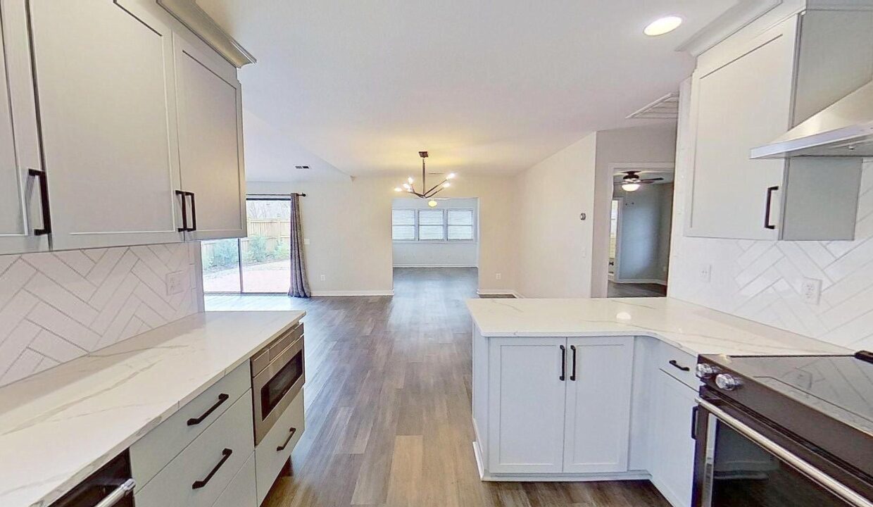 1212-Smith-Bay-Circle-W-Wilmington-NC-28405-18