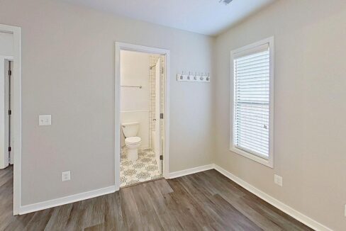 1212-Smith-Bay-Circle-W-Wilmington-NC-28405-32