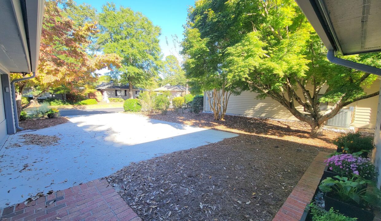1212-Smith-Bay-Circle-W-Wilmington-NC-28405-46