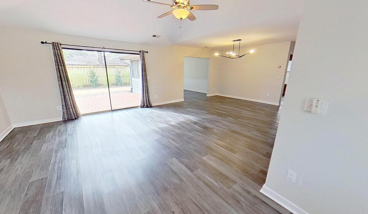 1212-Smith-Bay-Circle-W-Wilmington-NC-28405-5