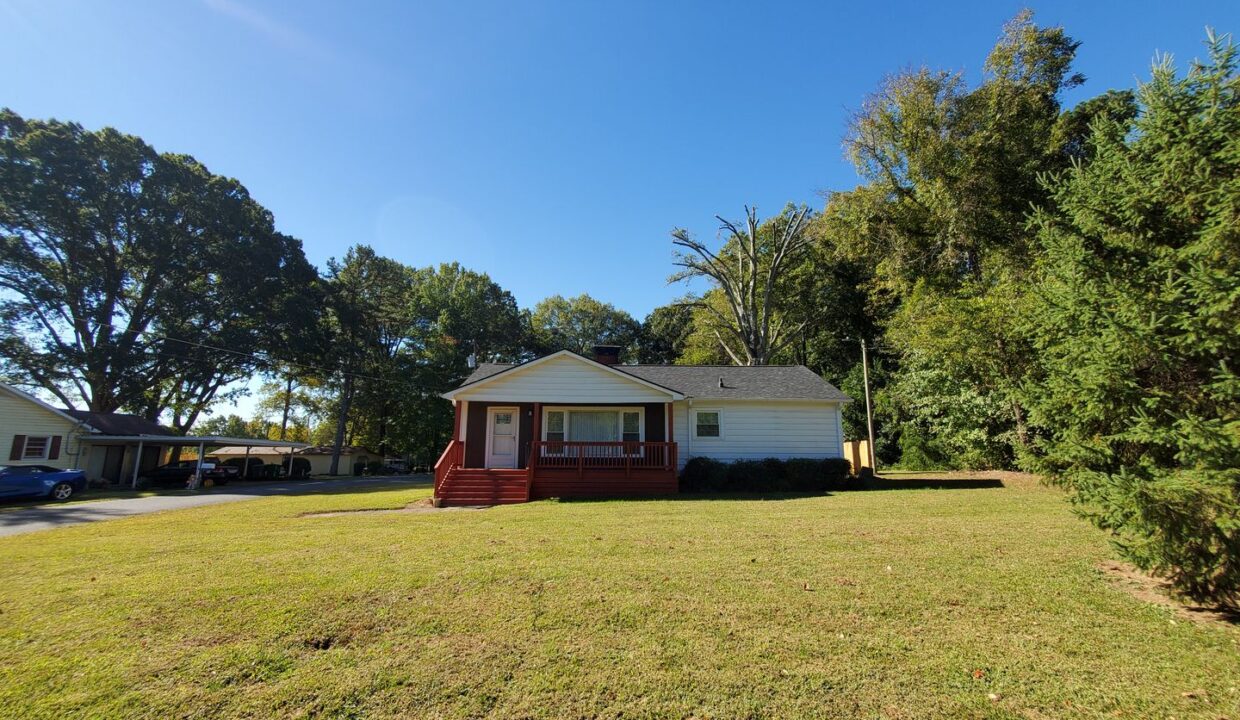 1737-Cannon-Ave-Charlotte-NC-28269-11
