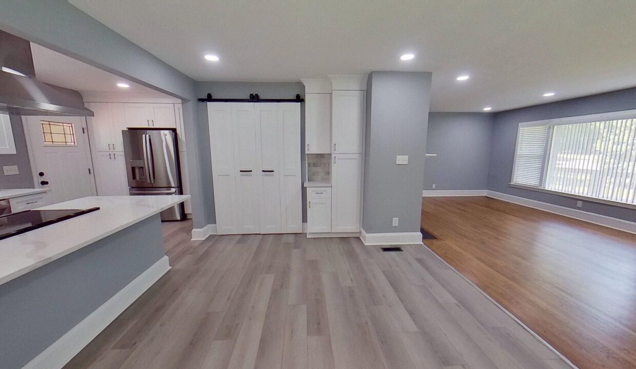 1737-Cannon-Ave-Charlotte-NC-28269-12