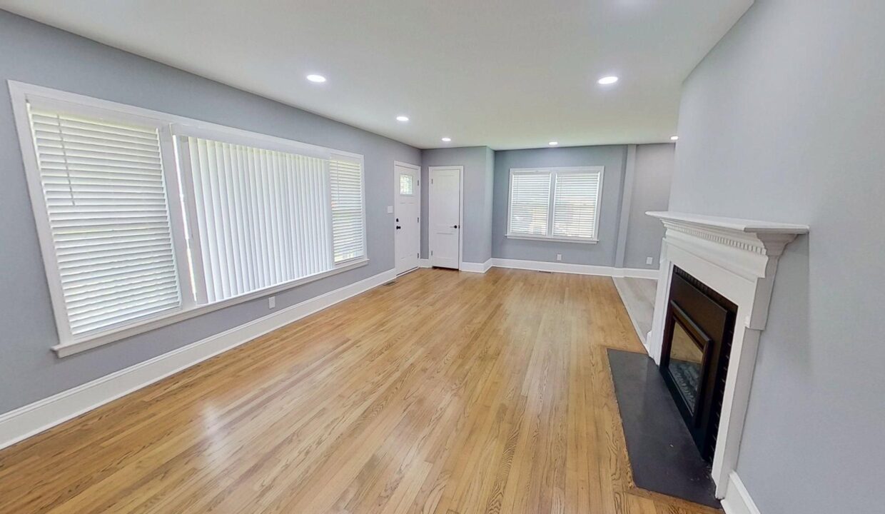 1737-Cannon-Ave-Charlotte-NC-28269-17