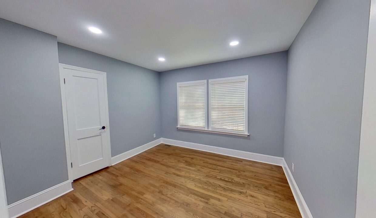 1737-Cannon-Ave-Charlotte-NC-28269-21