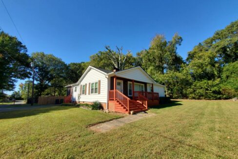 1737-Cannon-Ave-Charlotte-NC-28269-26