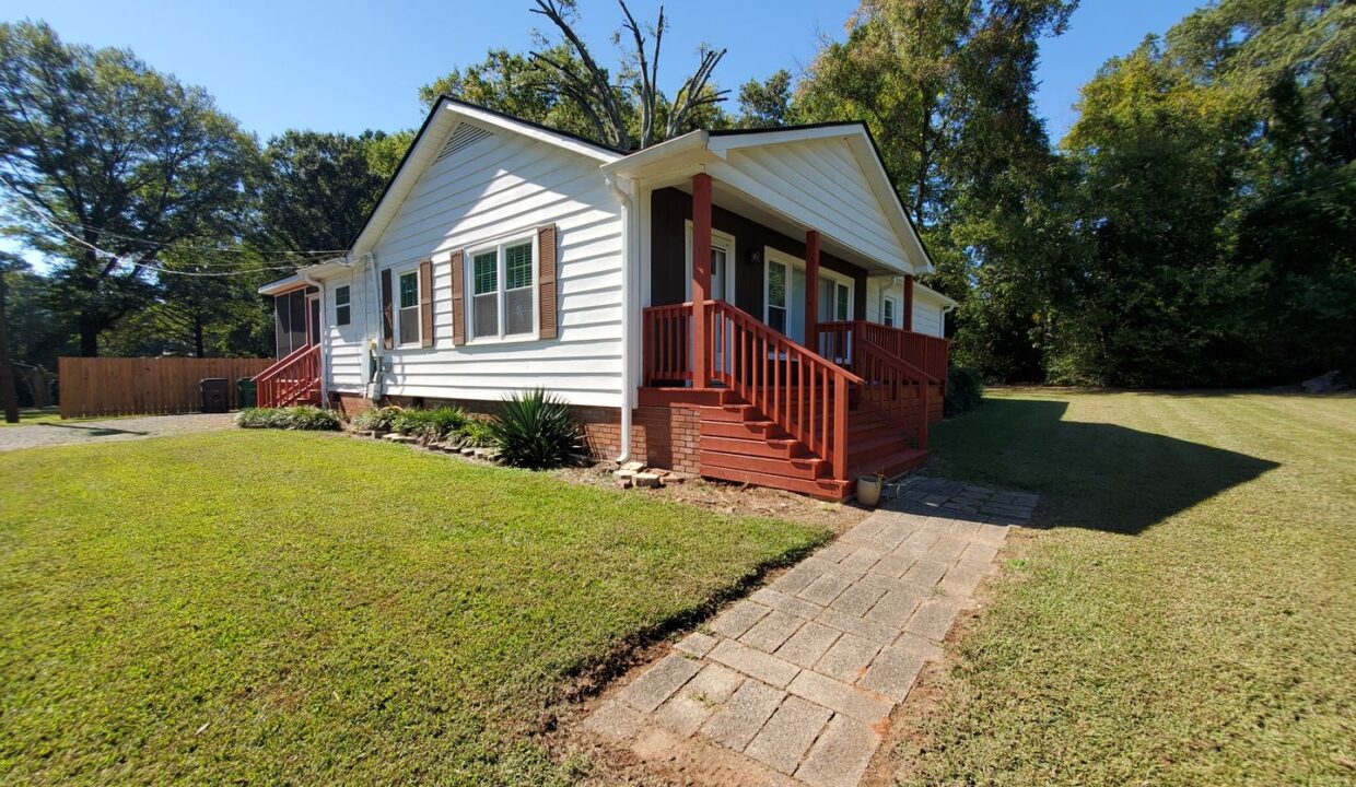 1737-Cannon-Ave-Charlotte-NC-28269-3