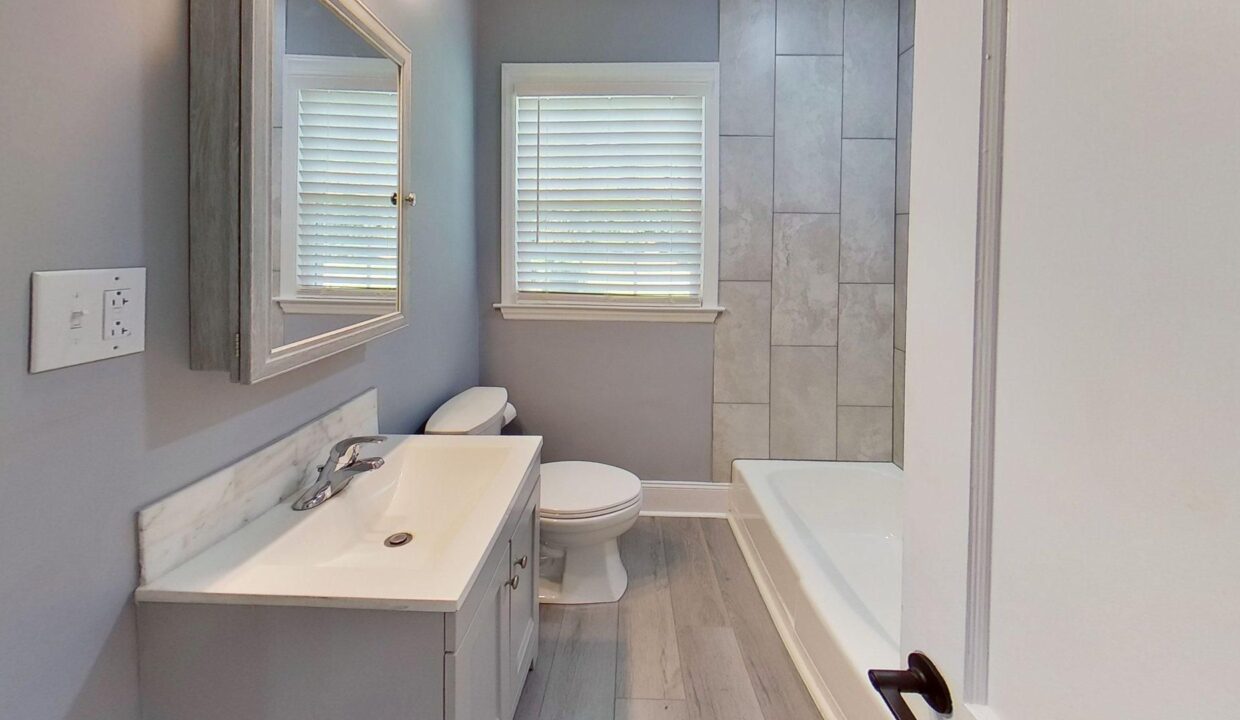 1737-Cannon-Ave-Charlotte-NC-28269-32