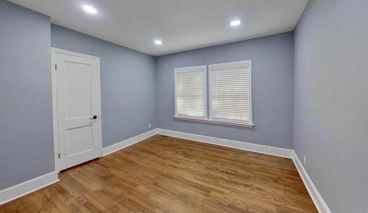 1737-Cannon-Ave-Charlotte-NC-28269-34